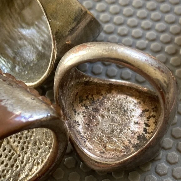 Large old chunky rings - Picture 6 of 7